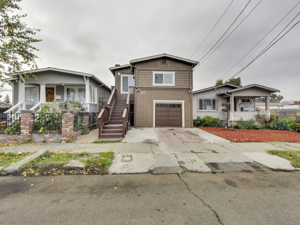 7875 GARFIELD AVE , OAKLAND, CA 94605