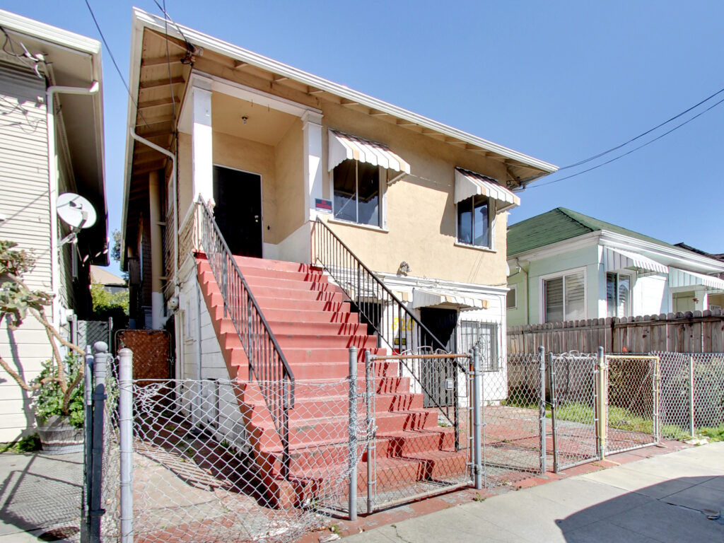 820 Athens Avenue Oakland