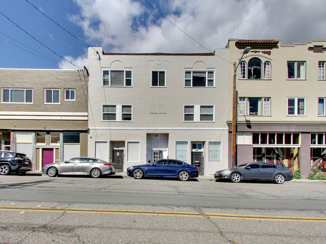 1478 MacArthur Boulevard, Oakland